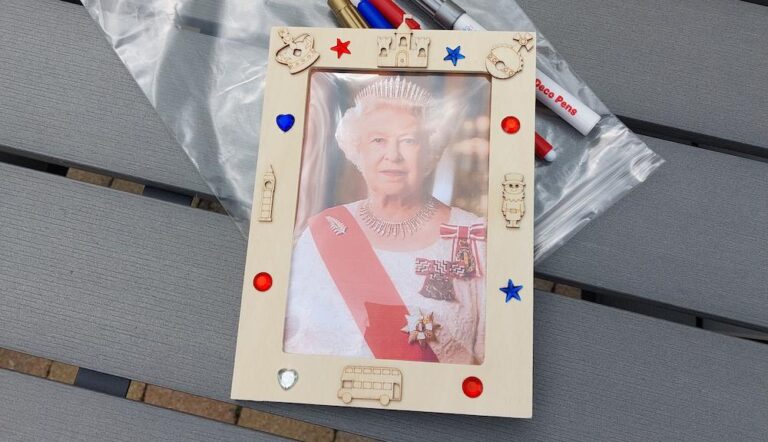 Photo of the Queen from the Jubilee party