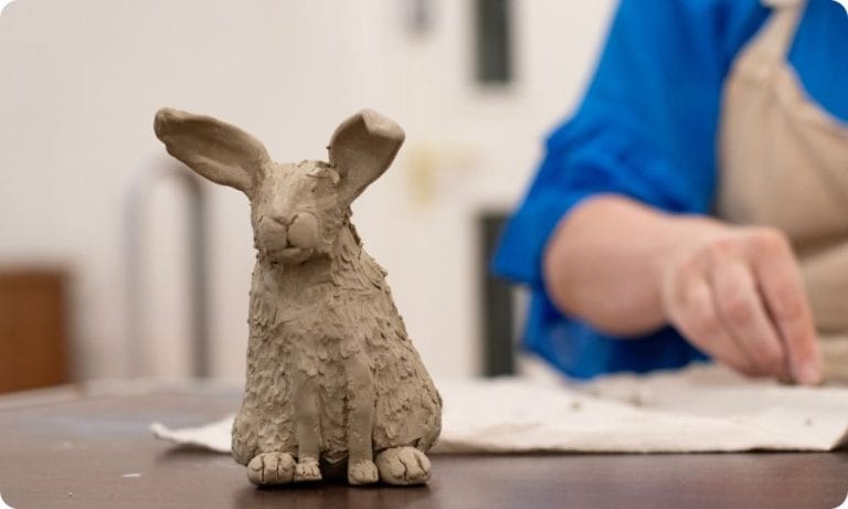 A pottery rabbit